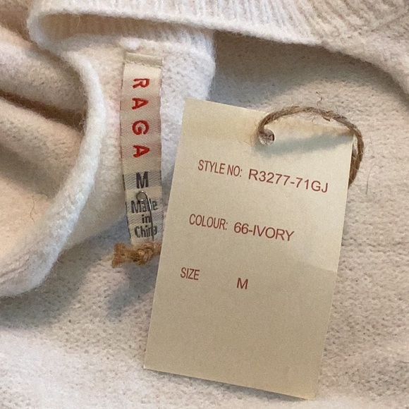 Sweater by Raga - Picture 7 of 7